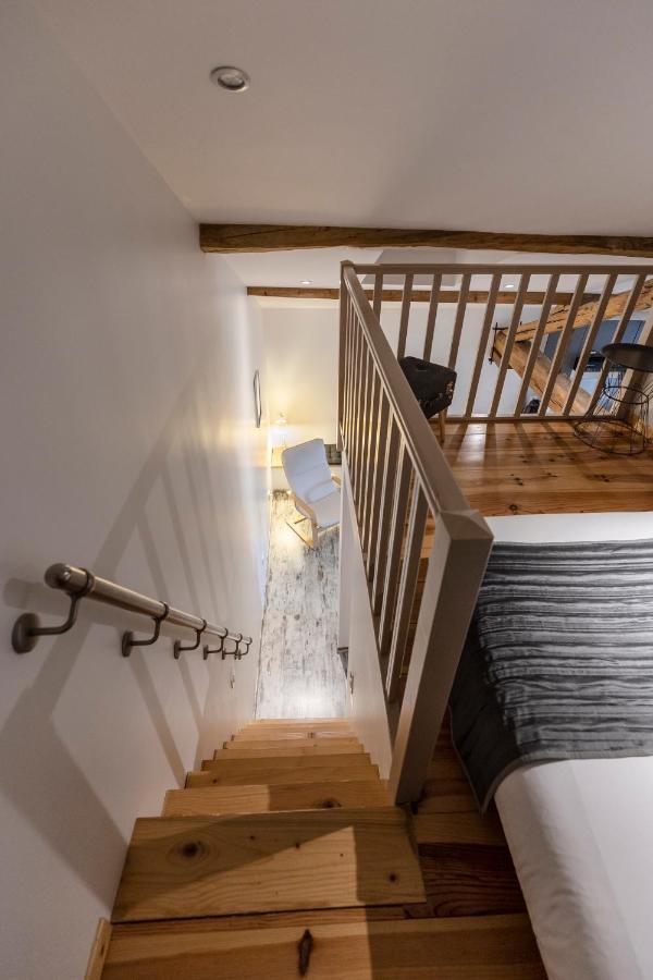 Chambres D'Hotes Chateau Pierre De Montignac Civrac-en-Medoc Bagian luar foto
