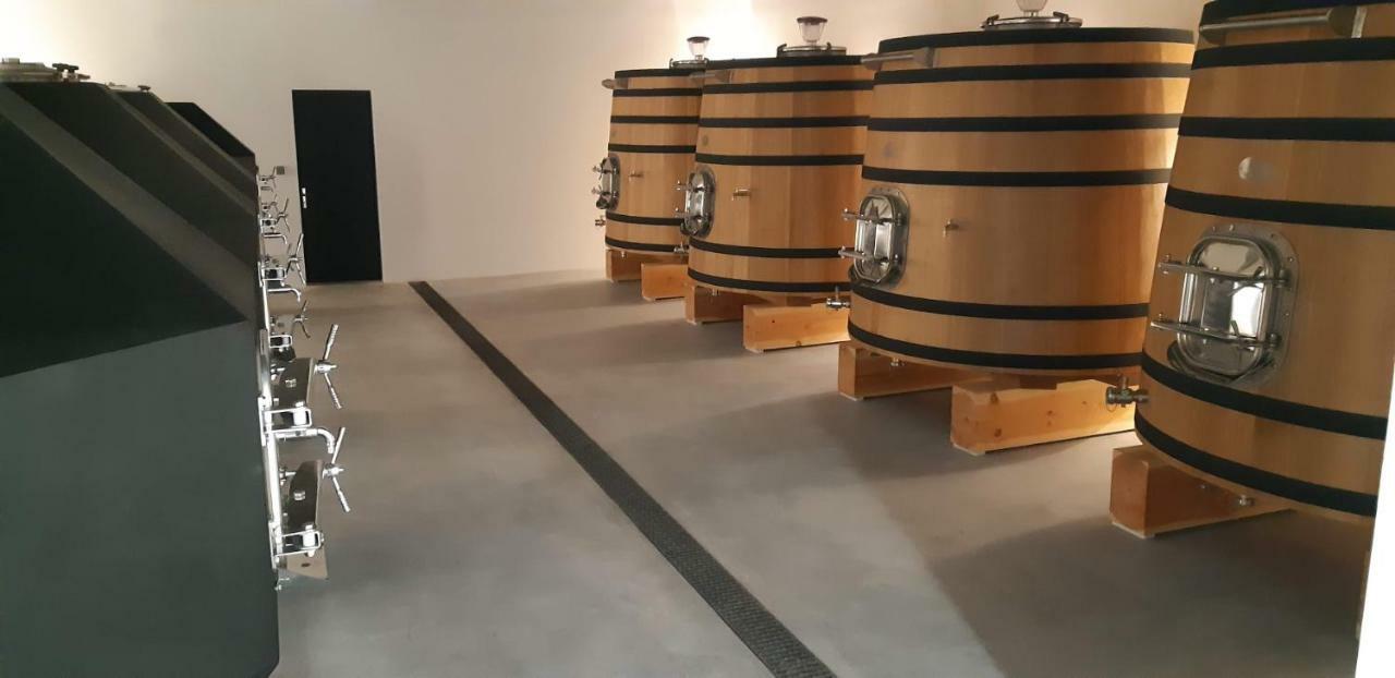 Chambres D'Hotes Chateau Pierre De Montignac Civrac-en-Medoc Bagian luar foto
